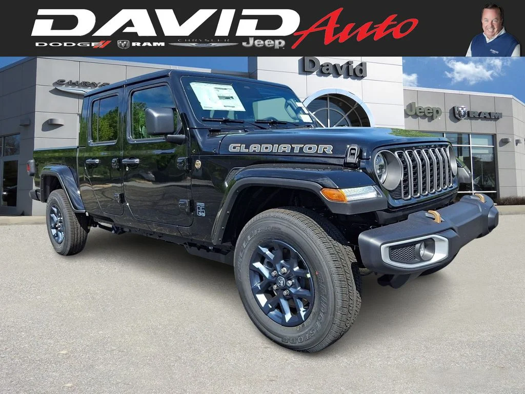 2026 Jeep Gladiator 85th Anniversary Edition Auto's photo
