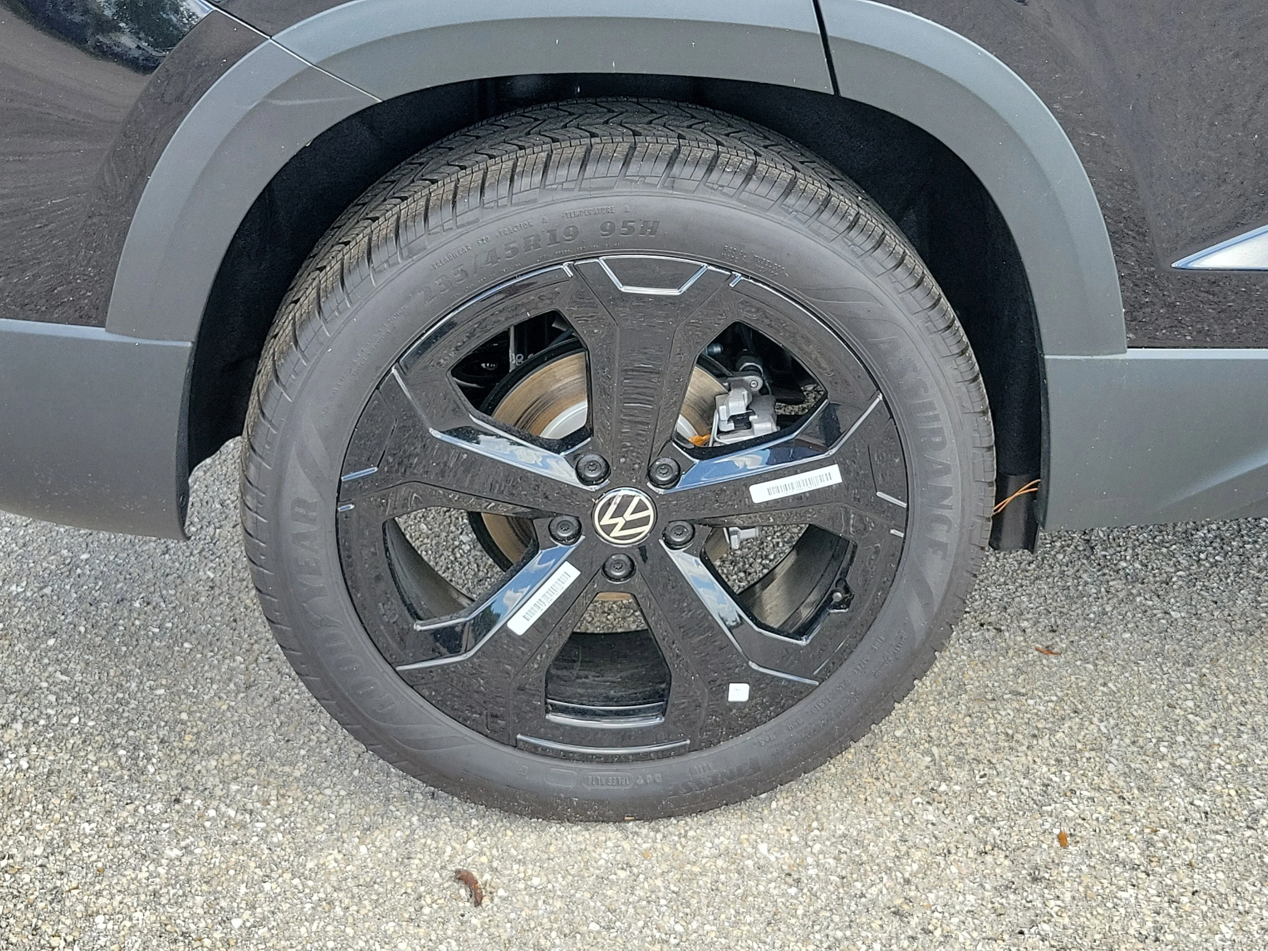 New 2026 Black Volkswagen 1.5T SEL image 36