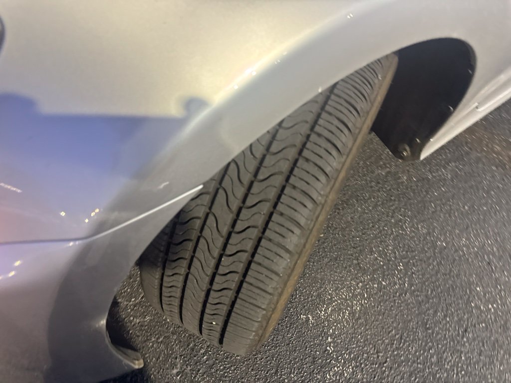 Used 2014 Silver Lexus 350 image 5
