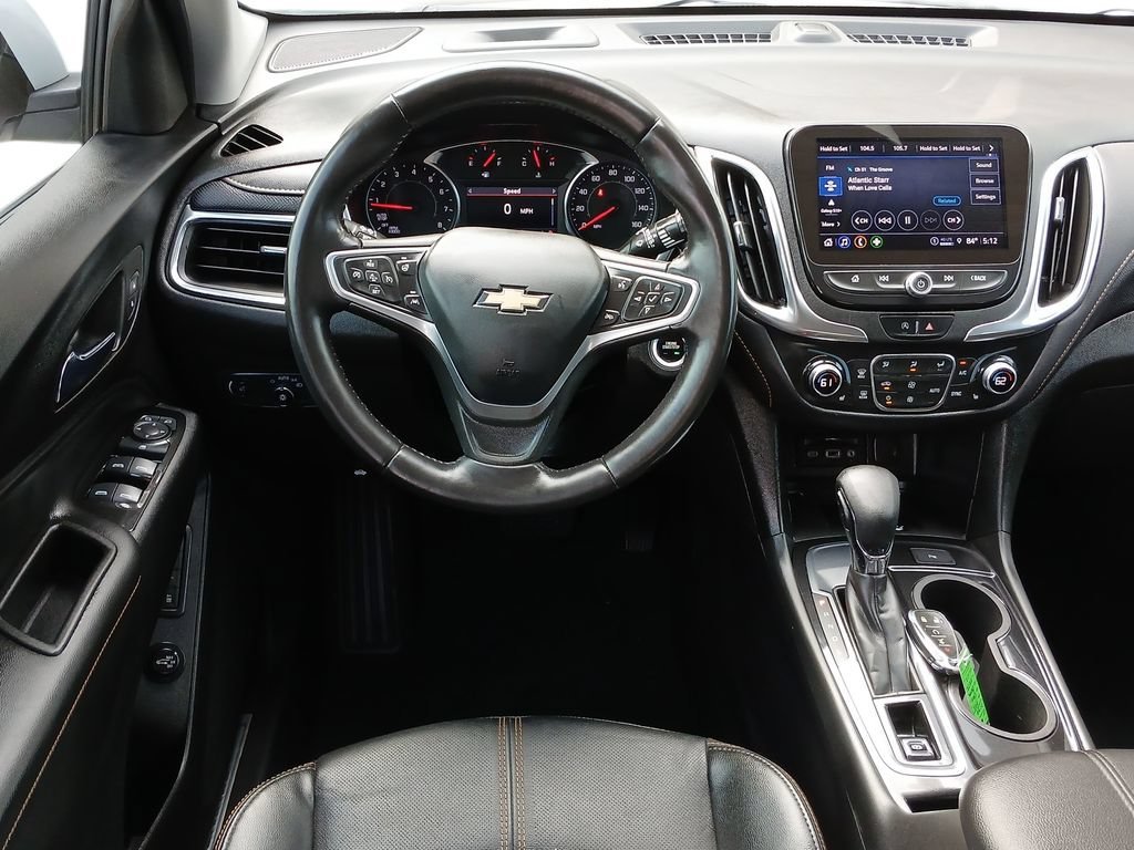 Certified Used 2022 Iridescent Pearl Tricoat Chevrolet Premier image 12