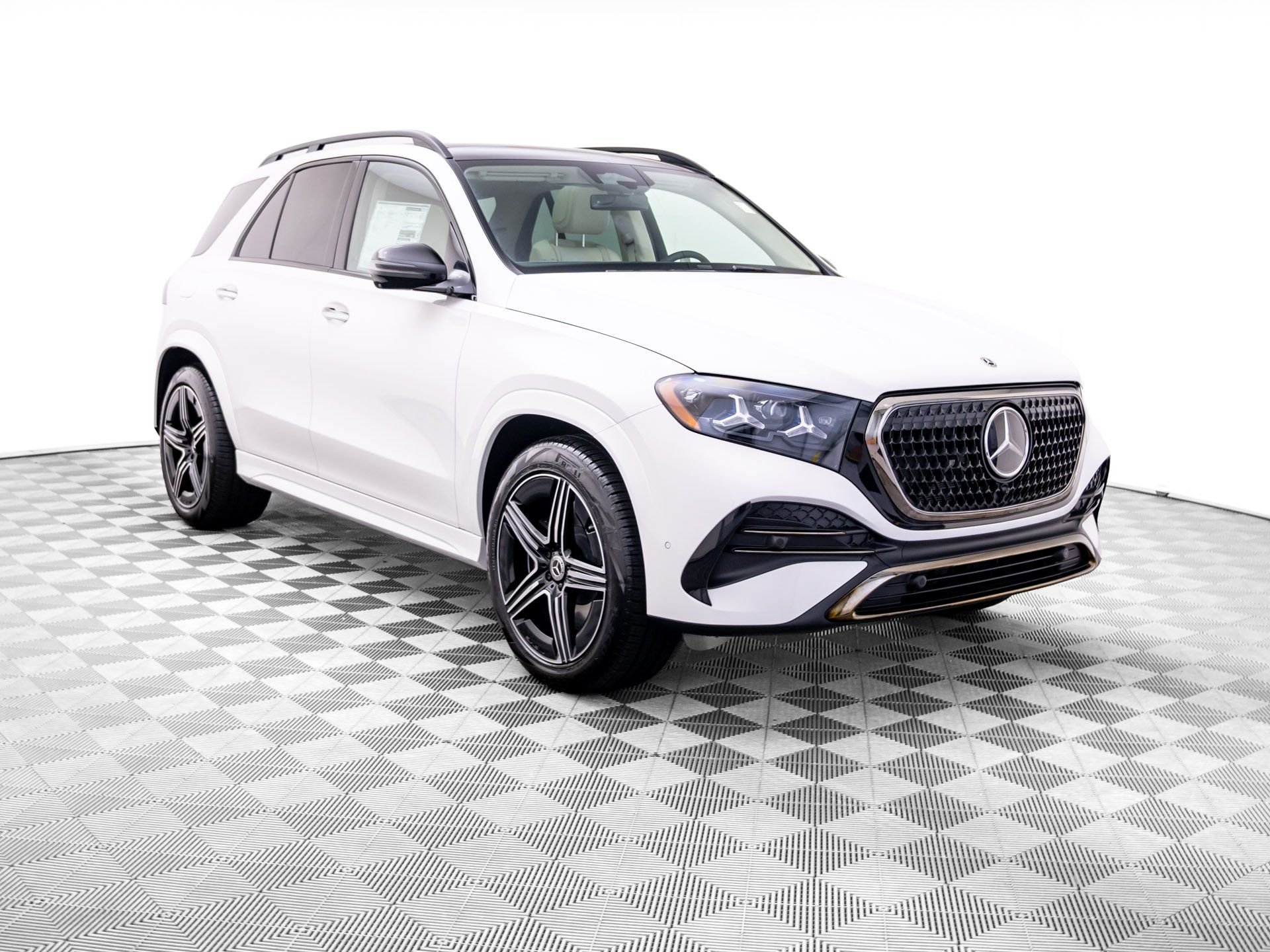 New 2027 Polar White Mercedes-Benz GLE 450 image 7