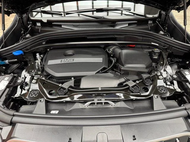 2025 BMW X1 28i - Photo 27