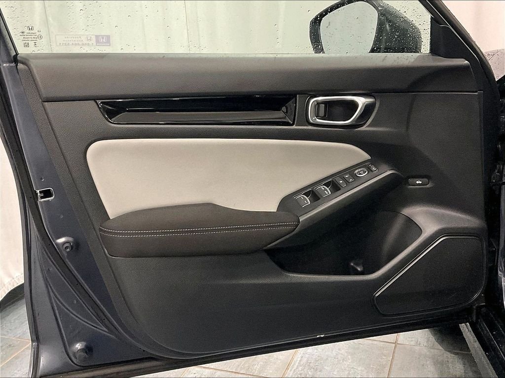Used 2025 Gray Honda Sport image 9