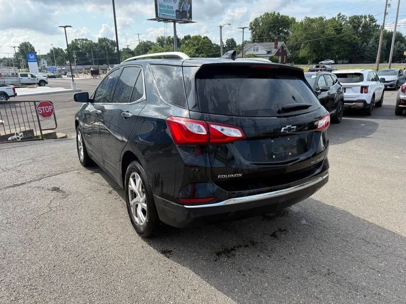 Used 2021 Black Chevrolet Premier image 6