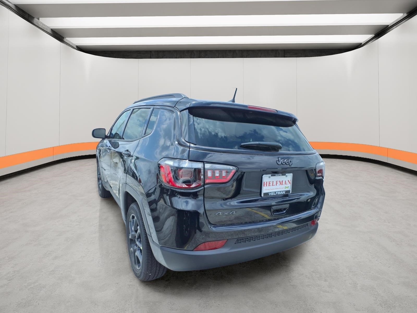 New 2026 Diamond Black Crystal Pearl-Coat Exterior Paint Jeep Latitude Altitude image 4