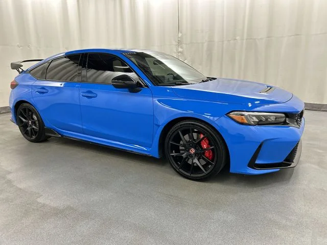 2023 Honda Civic Type-R's photo