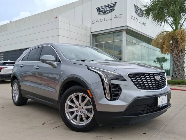 2023 Cadillac XT4 Luxury