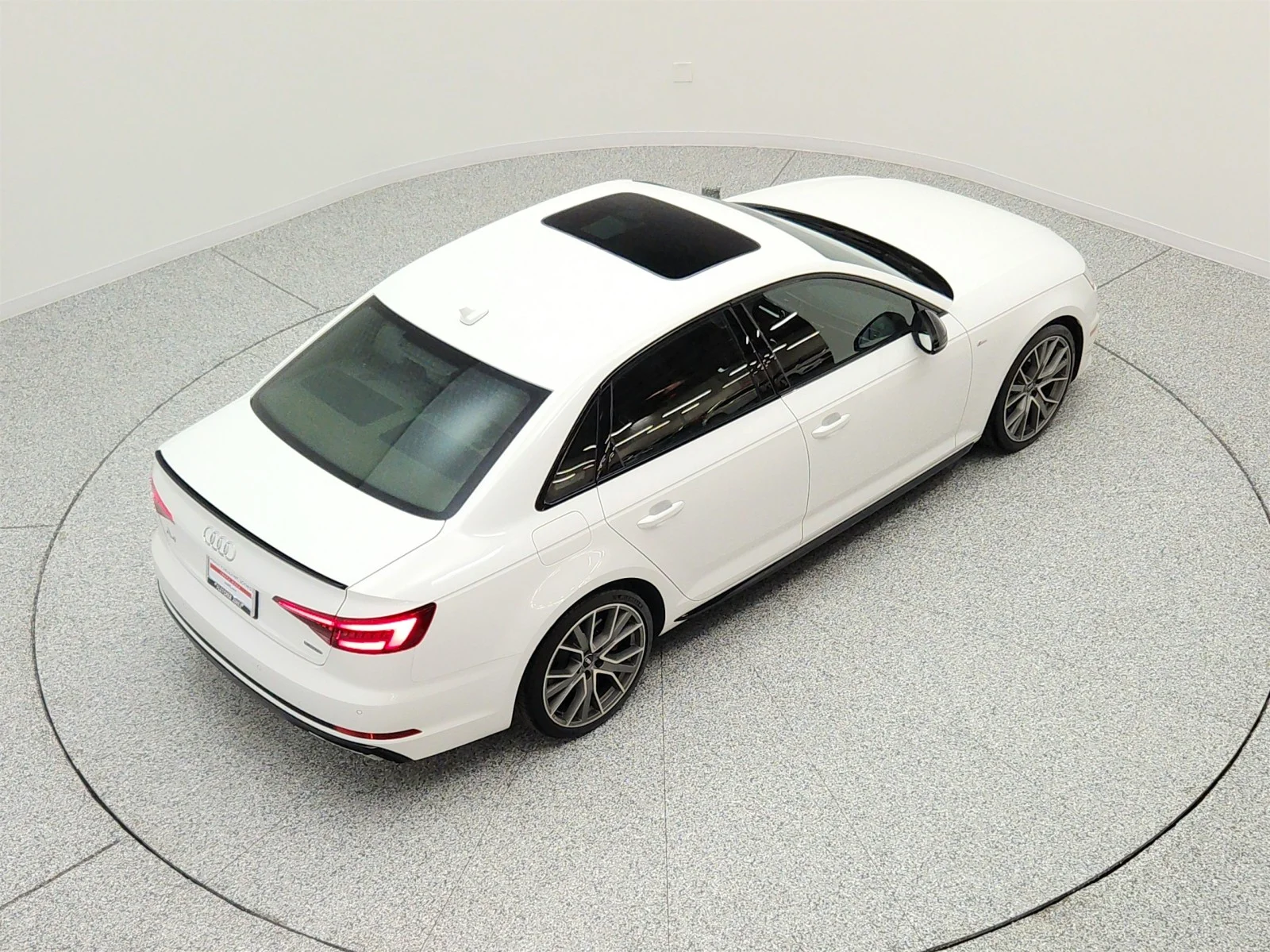 Used 2019 Ibis White Audi Premium Plus 45 TFSI quattro image 26