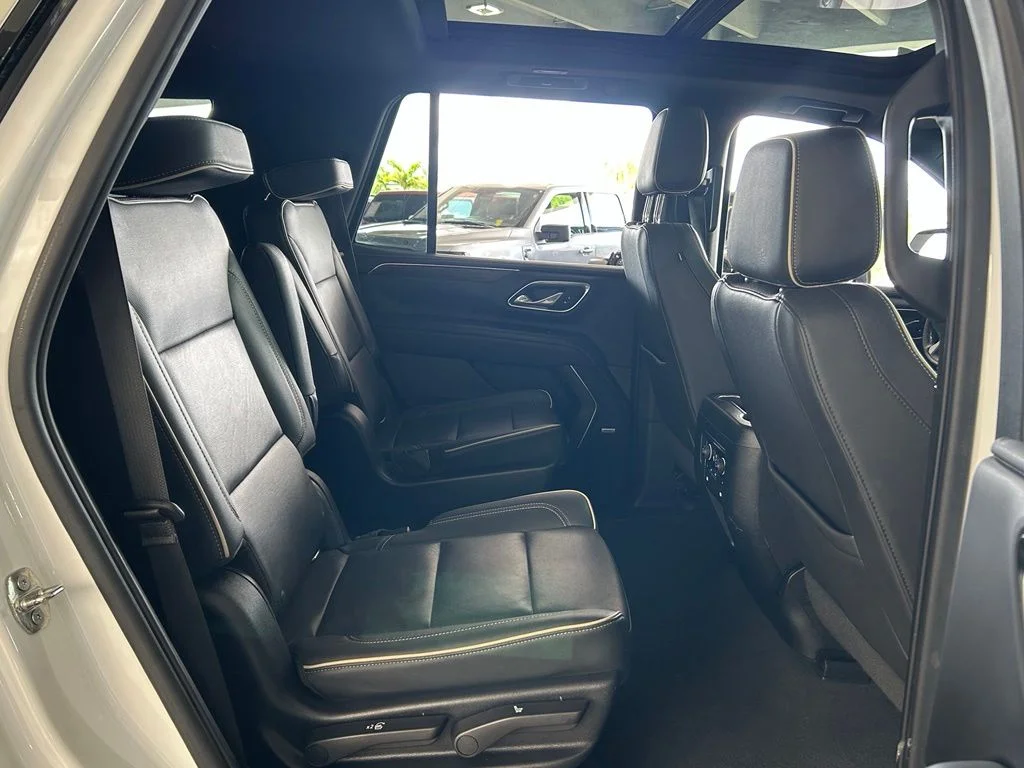 Used 2022 Summit White Chevrolet Premier image 44