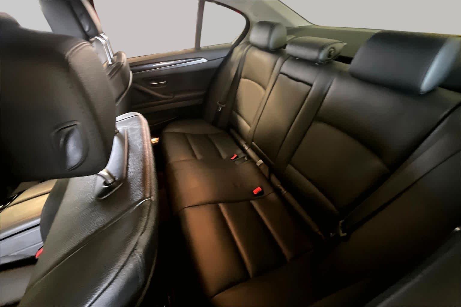 Used 2012 Black Sapphire Metallic BMW 535i xDrive image 18