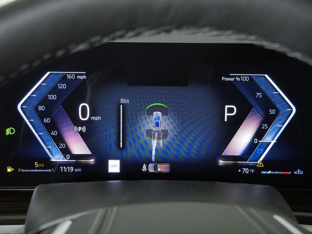 Used 2026 Skyscraper Grey Metallic BMW xDrive40i image 51