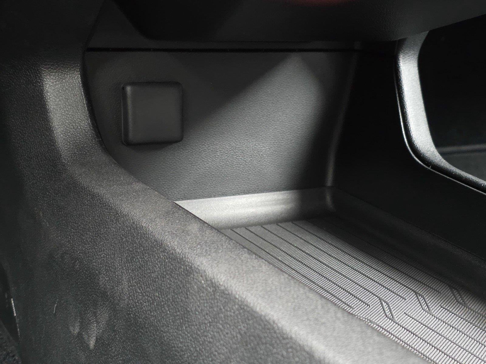2026 Chevrolet Equinox EV 2LT - Photo 28