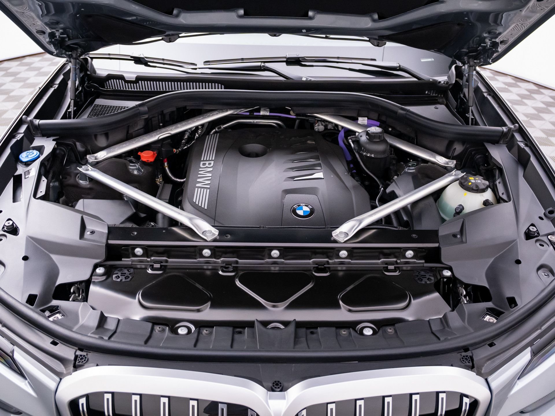 New 2026 Skyscraper Grey Metallic BMW xDrive40i image 33