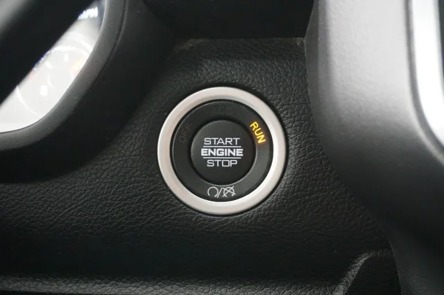 Used 2024 WHITE Ram Big Horn image 29