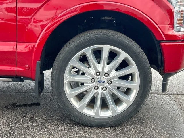 Used 2020 Red Ford Limited image 13