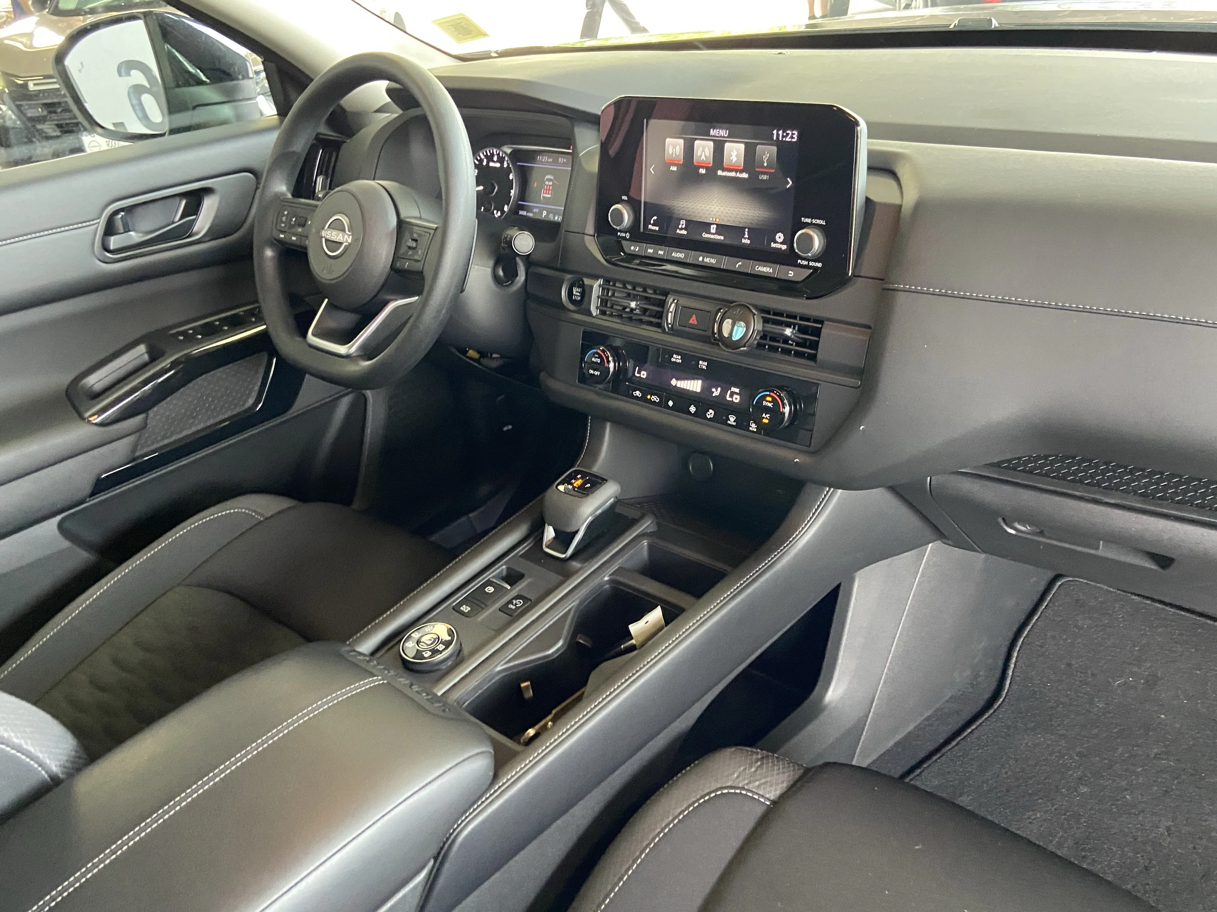Used 2025 Super Black Nissan S image 26