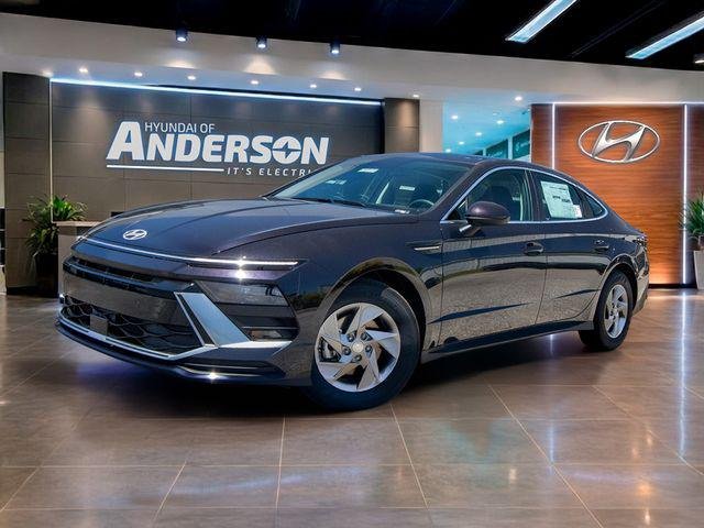 2026 Hyundai Sonata SE's photo