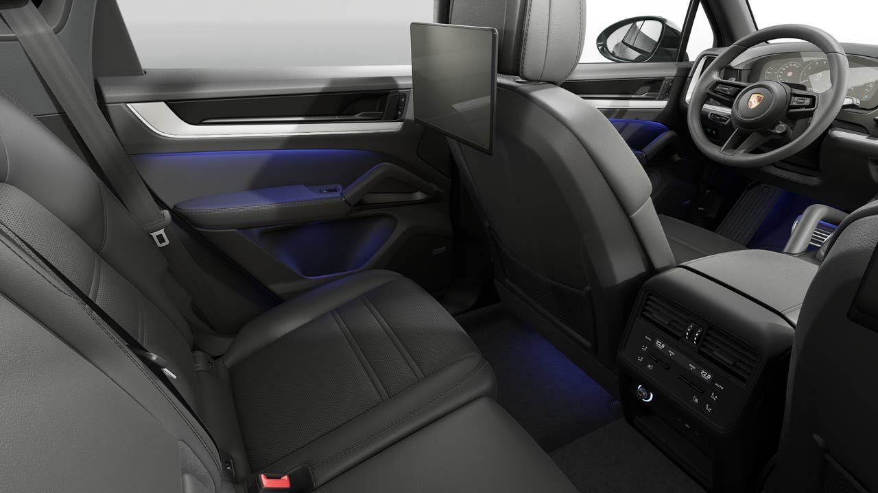 2026 Porsche Cayenne S - Photo 14