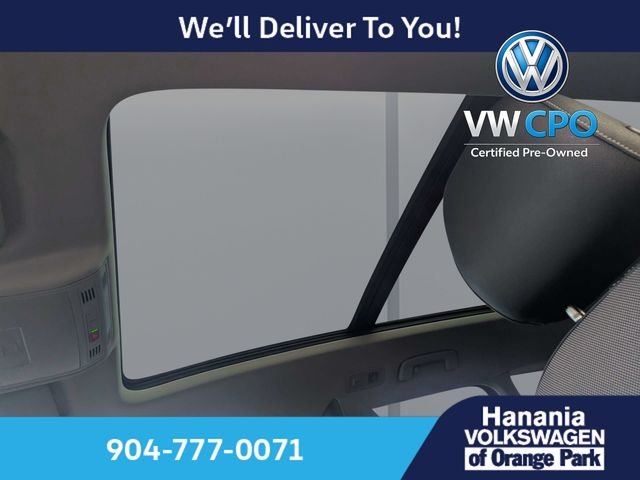 Certified Used 2025 Green Volkswagen 1.5T SE Black image 21