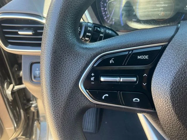 Used 2019 Black Hyundai SEL image 10
