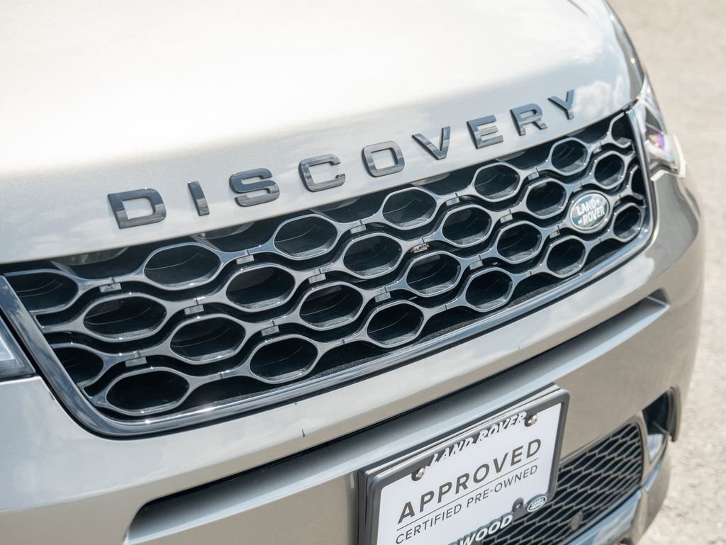 Used 2025 Silver Land Rover SE image 16