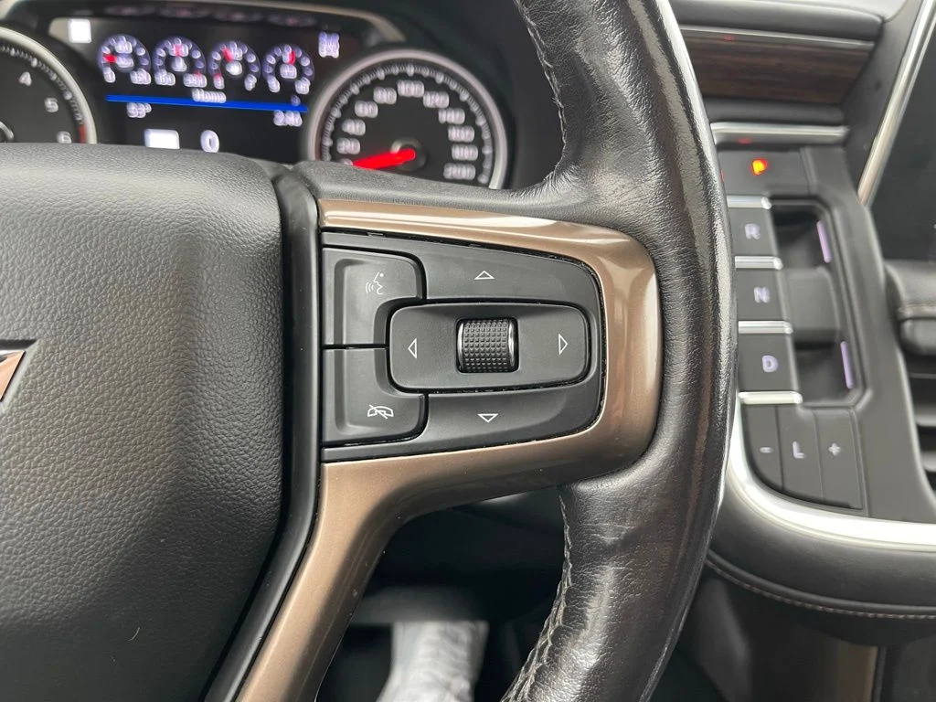 Used 2021  Chevrolet High Country image 53