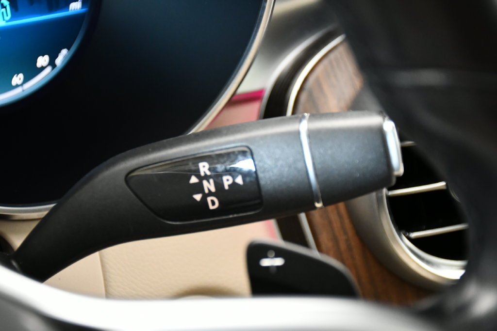 Certified Used 2022 Black Mercedes-Benz GLC 300 image 25