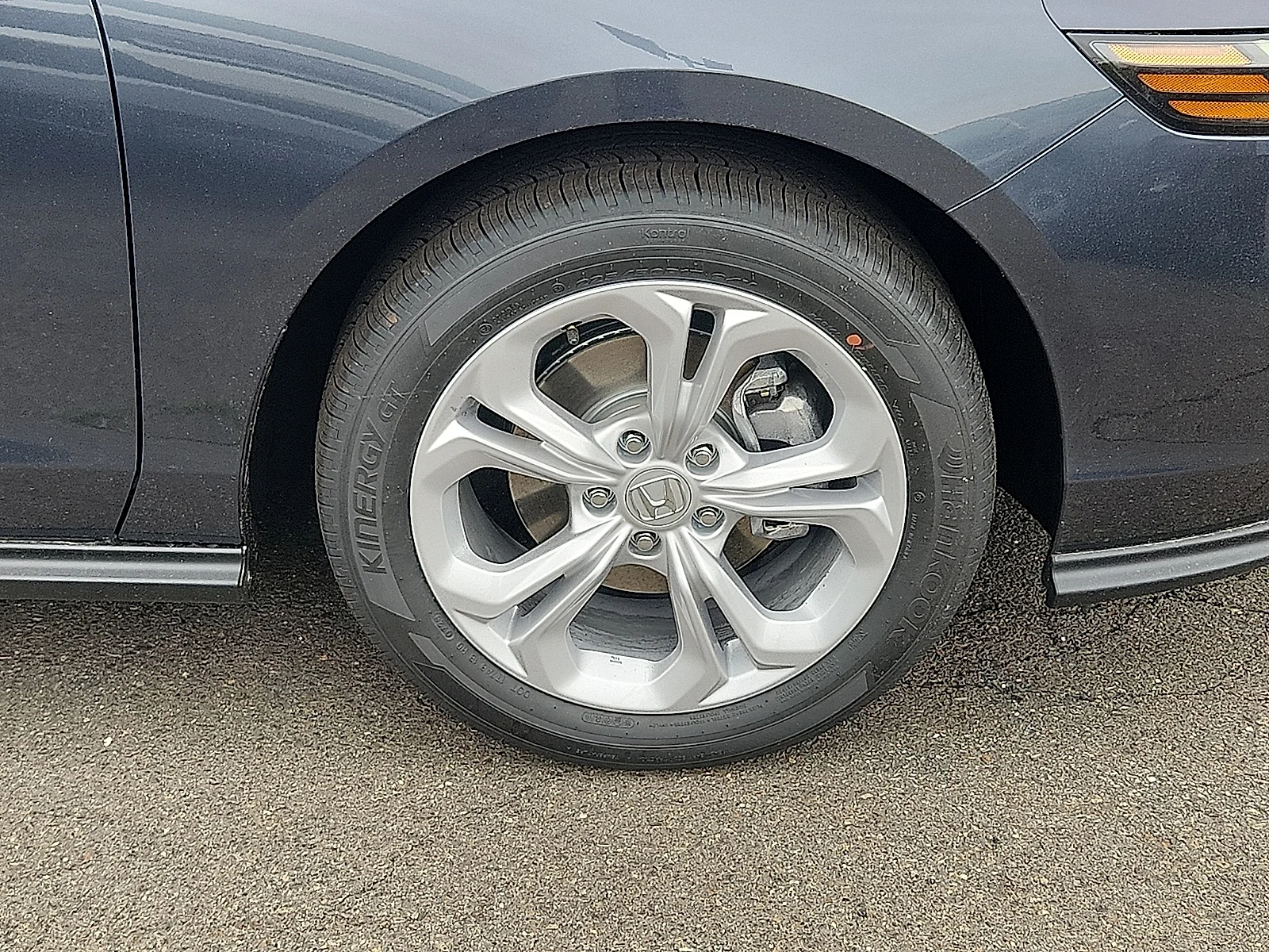 New 2026 Meteorite Gray Metallic Honda LX image 5