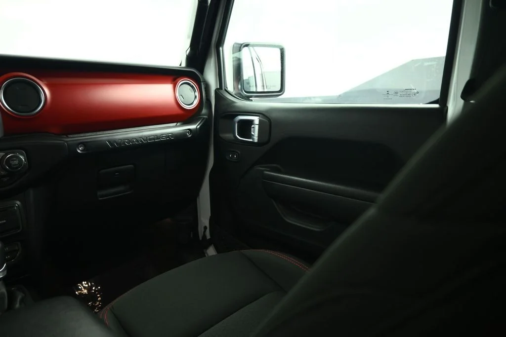 Used 2023 White Jeep Rubicon image 44