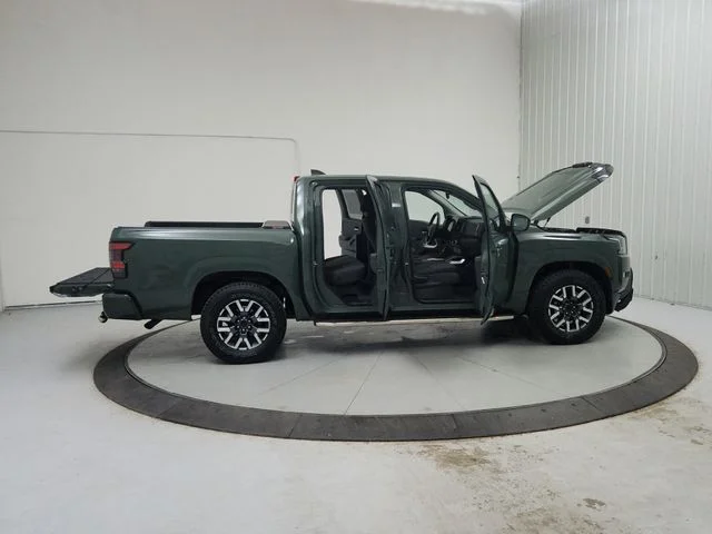 Used 2023 Green Nissan SV image 17
