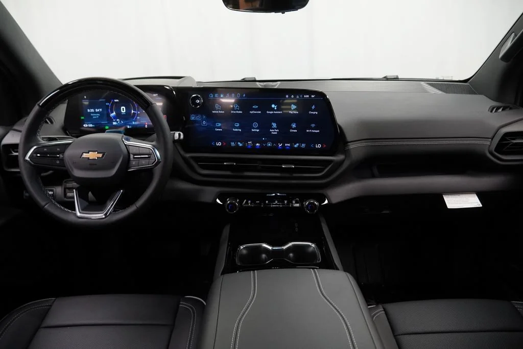 New 2026 Slate Gray Metallic Chevrolet LT - Max Range image 7