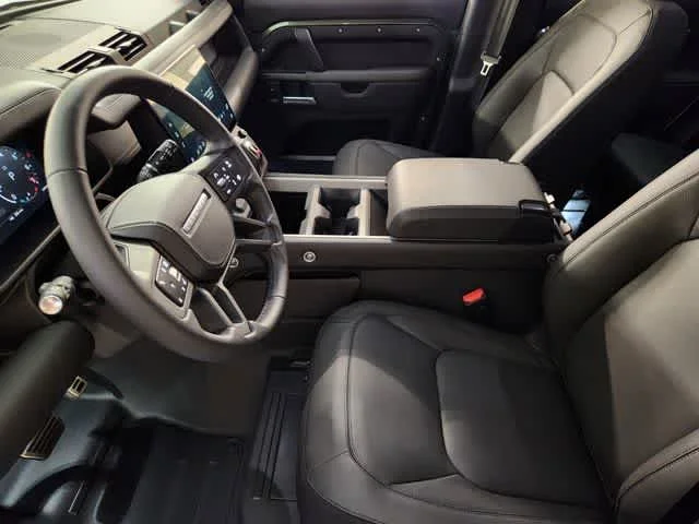 New 2026 Woolstone Green Metallic Land Rover X image 19