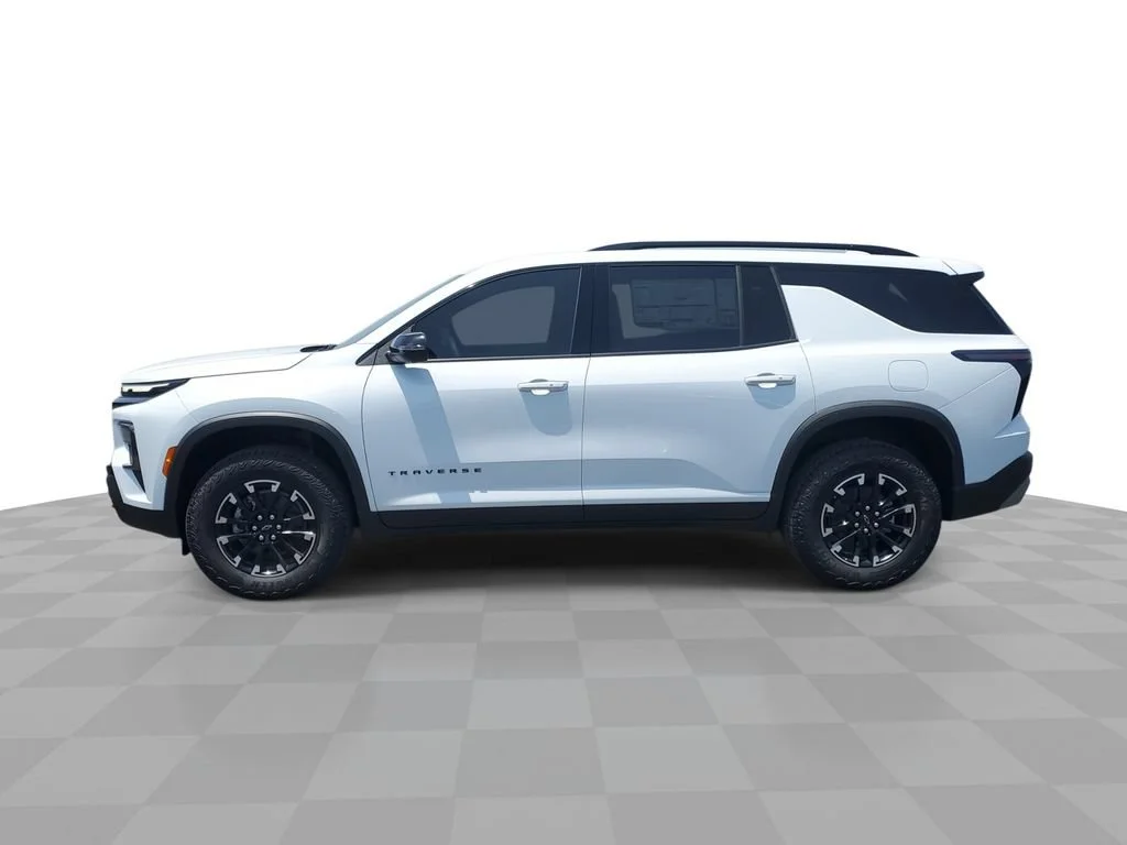 New 2026 Polar White Tricoat Chevrolet Z71 image 5