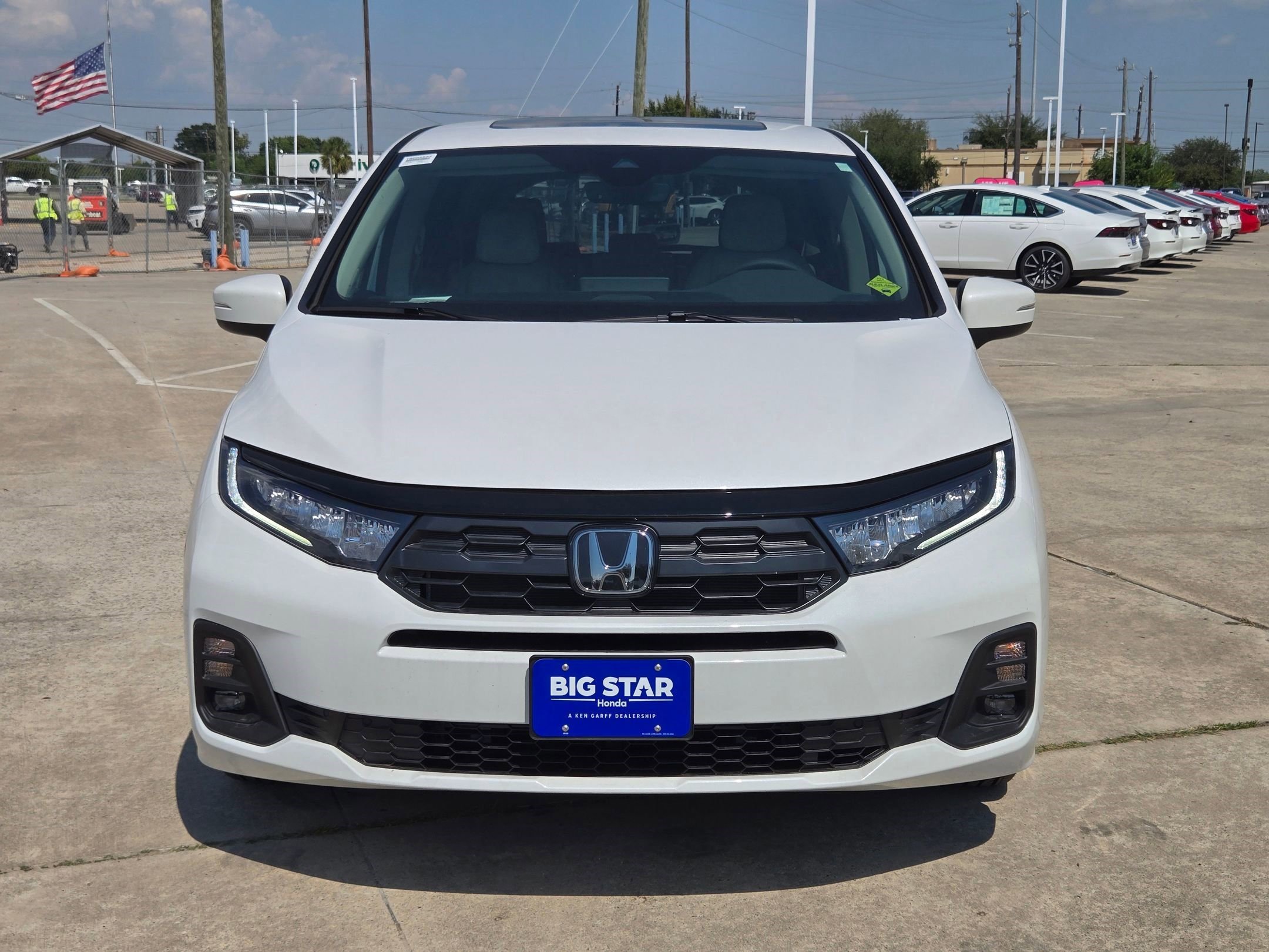 New 2026 Platinum White Pearl Honda EX-L image 9