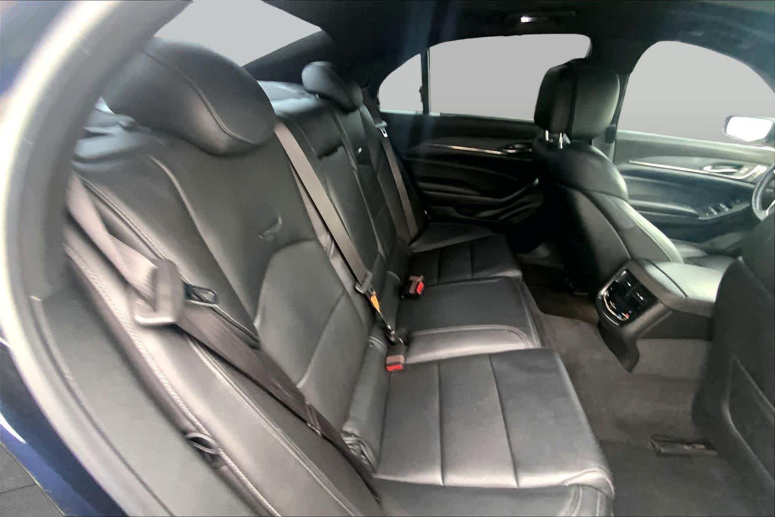 Used 2014 Black Diamond Tricoat Cadillac Vsport Premium RWD image 19