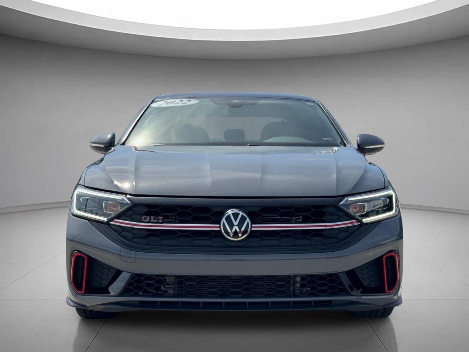 Used 2022 Pure Gray w/Black Roof Volkswagen Autobahn image 8