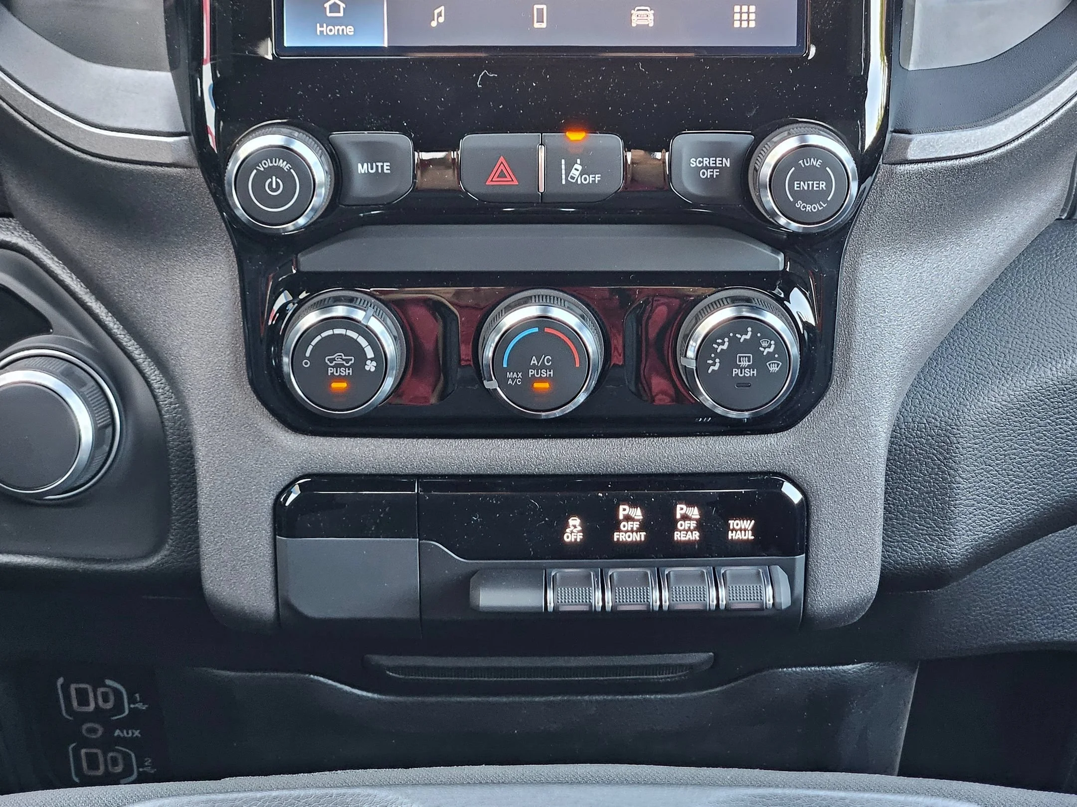2026 RAM 1500 Tradesman - Photo 11
