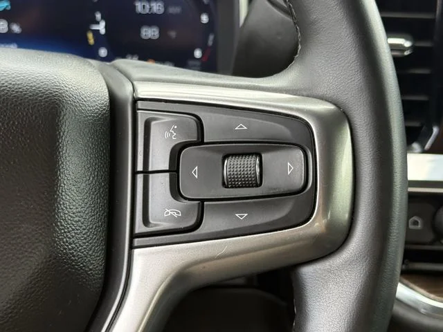 Used 2023 Gray Chevrolet LT image 12