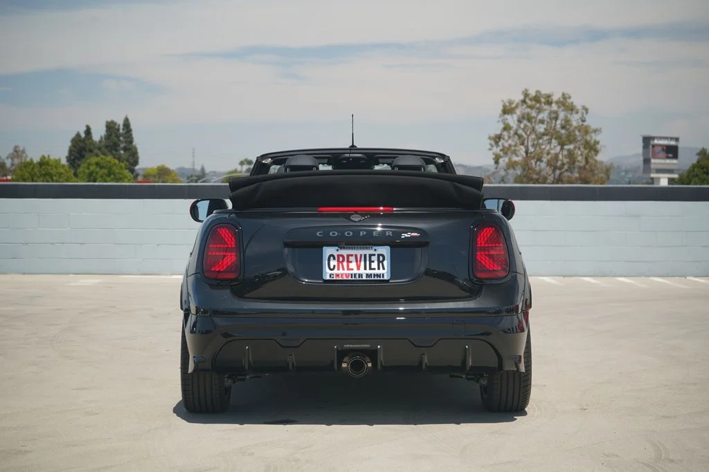New 2026 Black MINI Iconic image 5