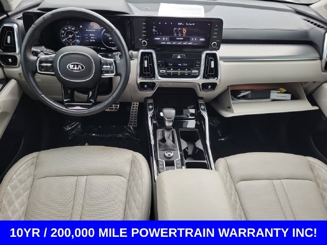 Used 2021 White Kia SX-Prestige image 30