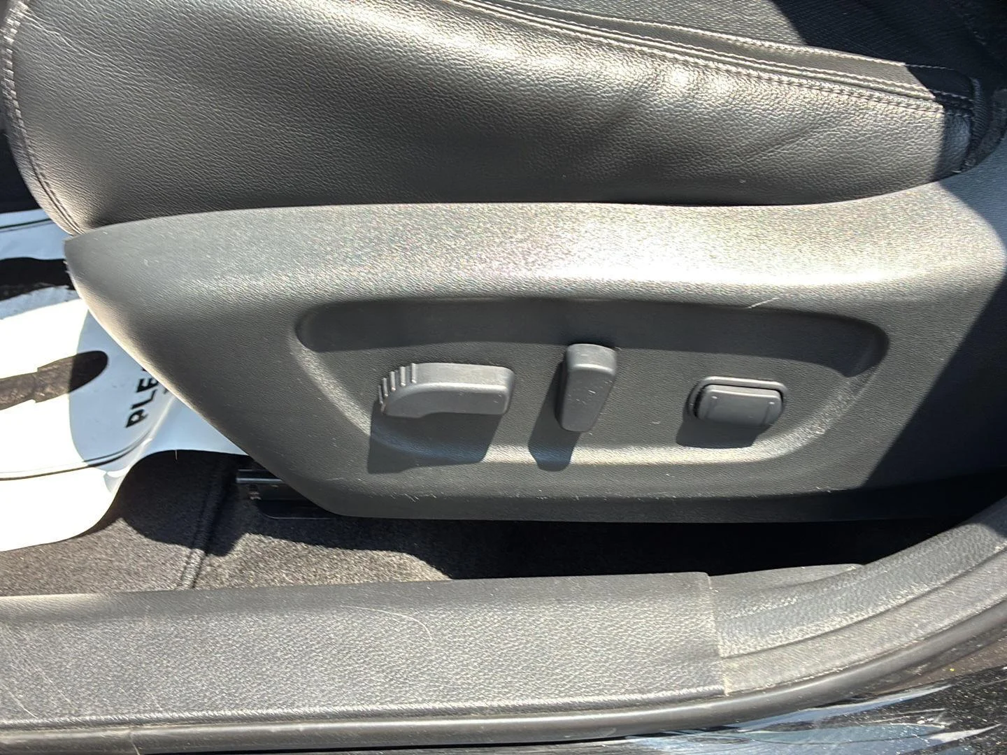 Used 2020 Magnetic Black Pearl Nissan SL image 13