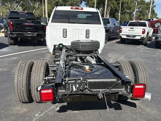 New 2026 Summit White GMC Pro image 5