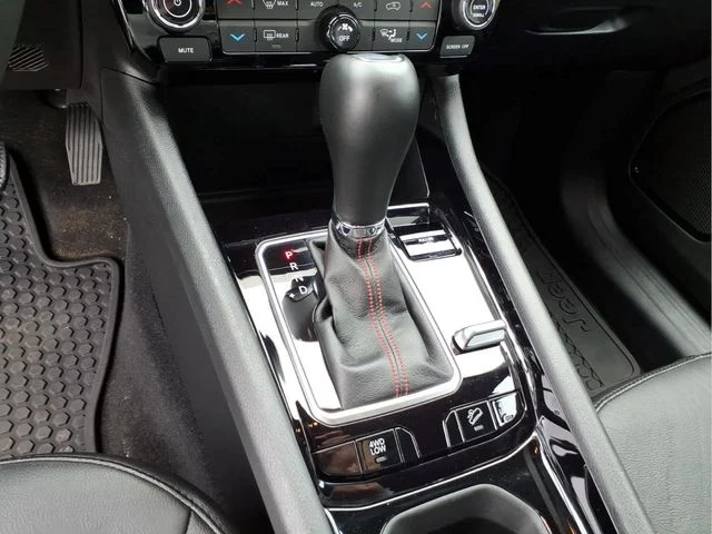 Used 2025 Black Jeep Trailhawk image 29