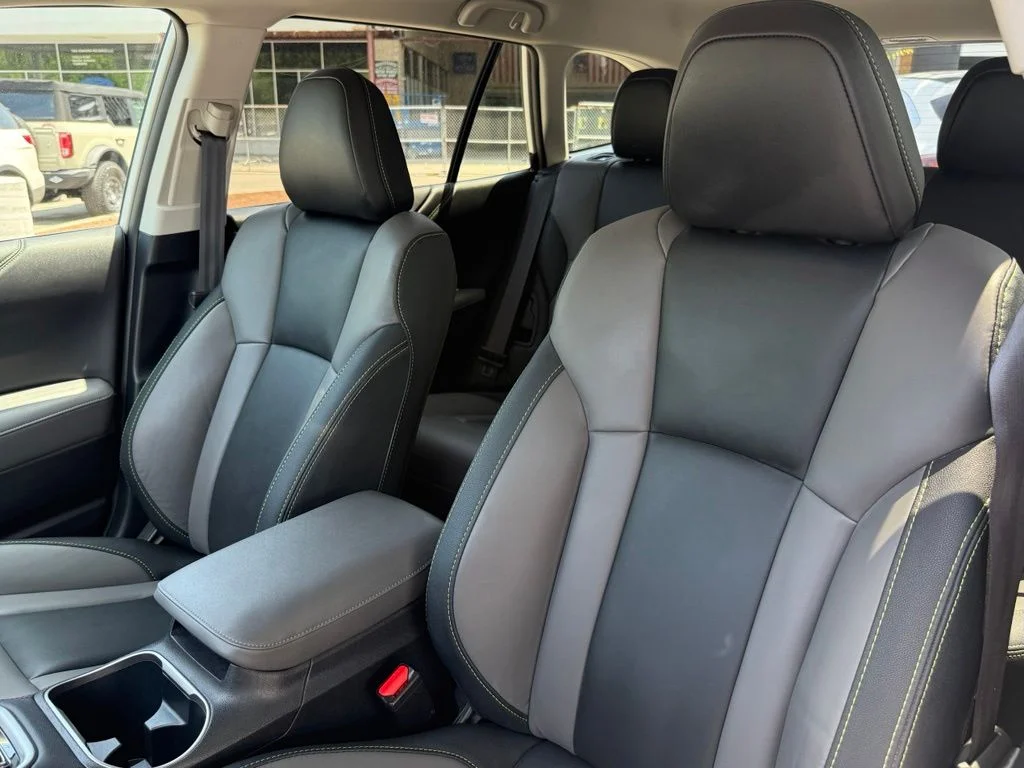 Used 2024 White Subaru Onyx Edition XT image 22