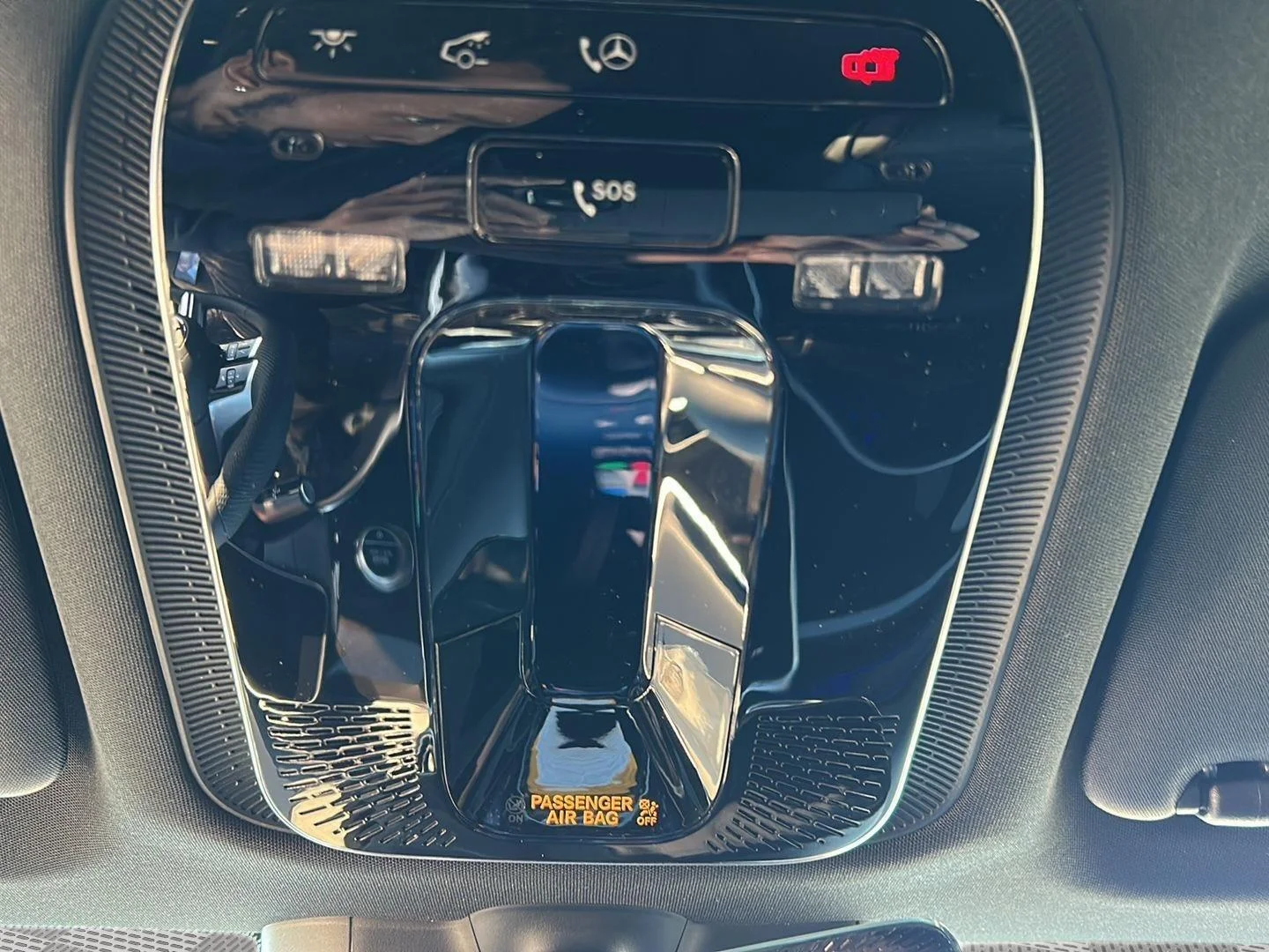 New 2026 WHITE Mercedes-Benz GLC 300 image 24