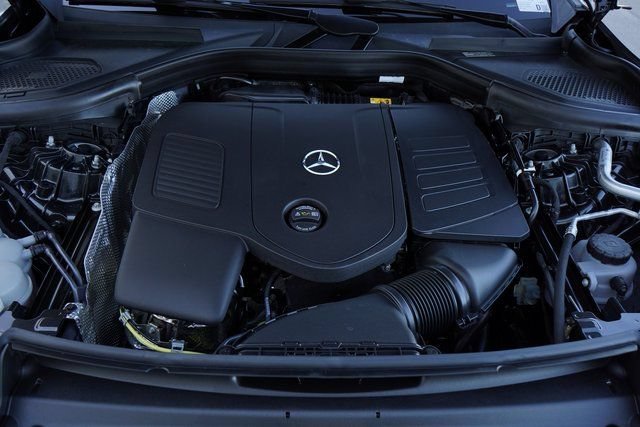 New 2026 Graphite Grey Metallic Mercedes-Benz GLC 300 image 65