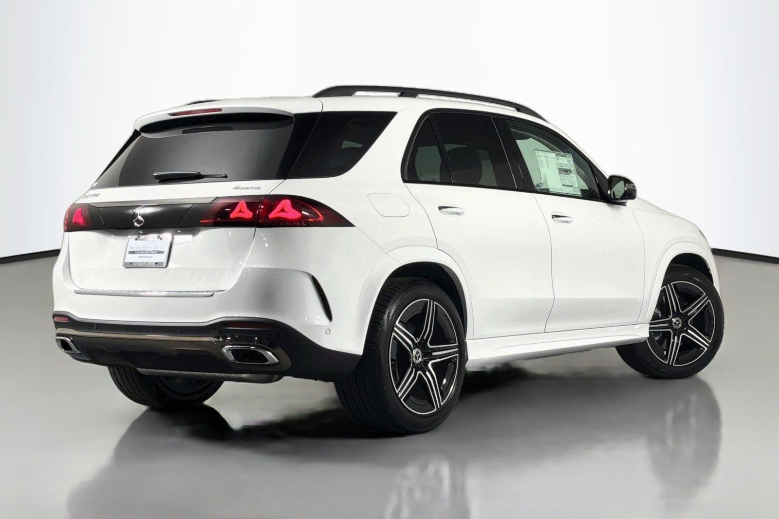 New 2027 Polar White Mercedes-Benz GLE 350 4MATIC® SUV image 11