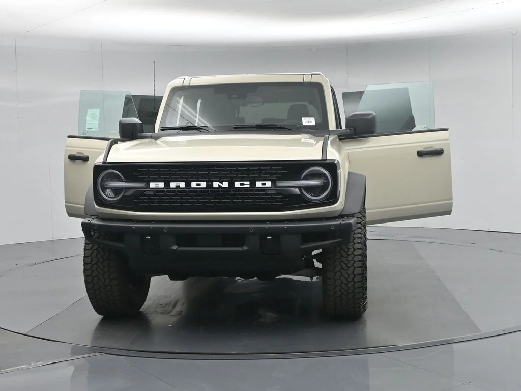 New 2026 Desert Sand Ford Badlands image 30