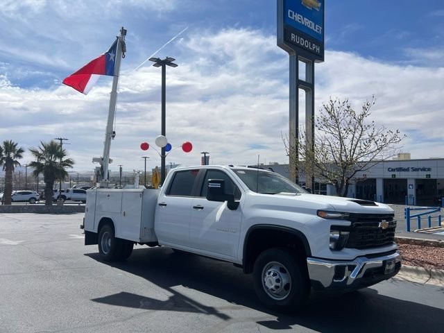 2025 Chevrolet Silverado 3500HD Chassis Work Truck Crew Cab 4WD