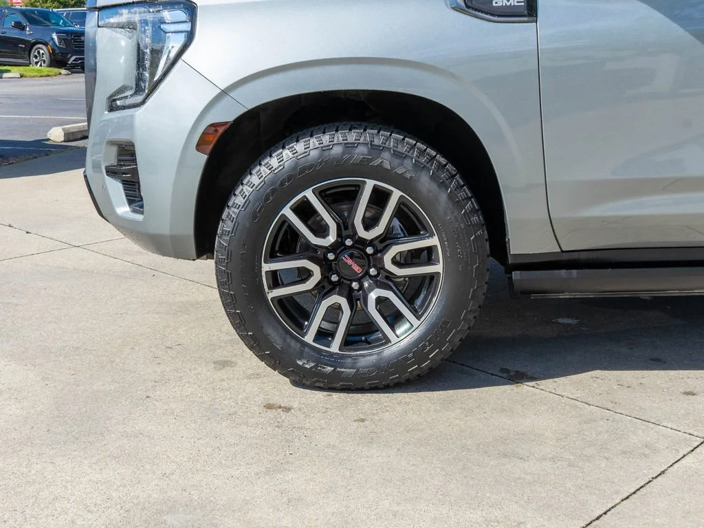 Certified Used 2024 Sterling Metallic GMC AT4 image 32